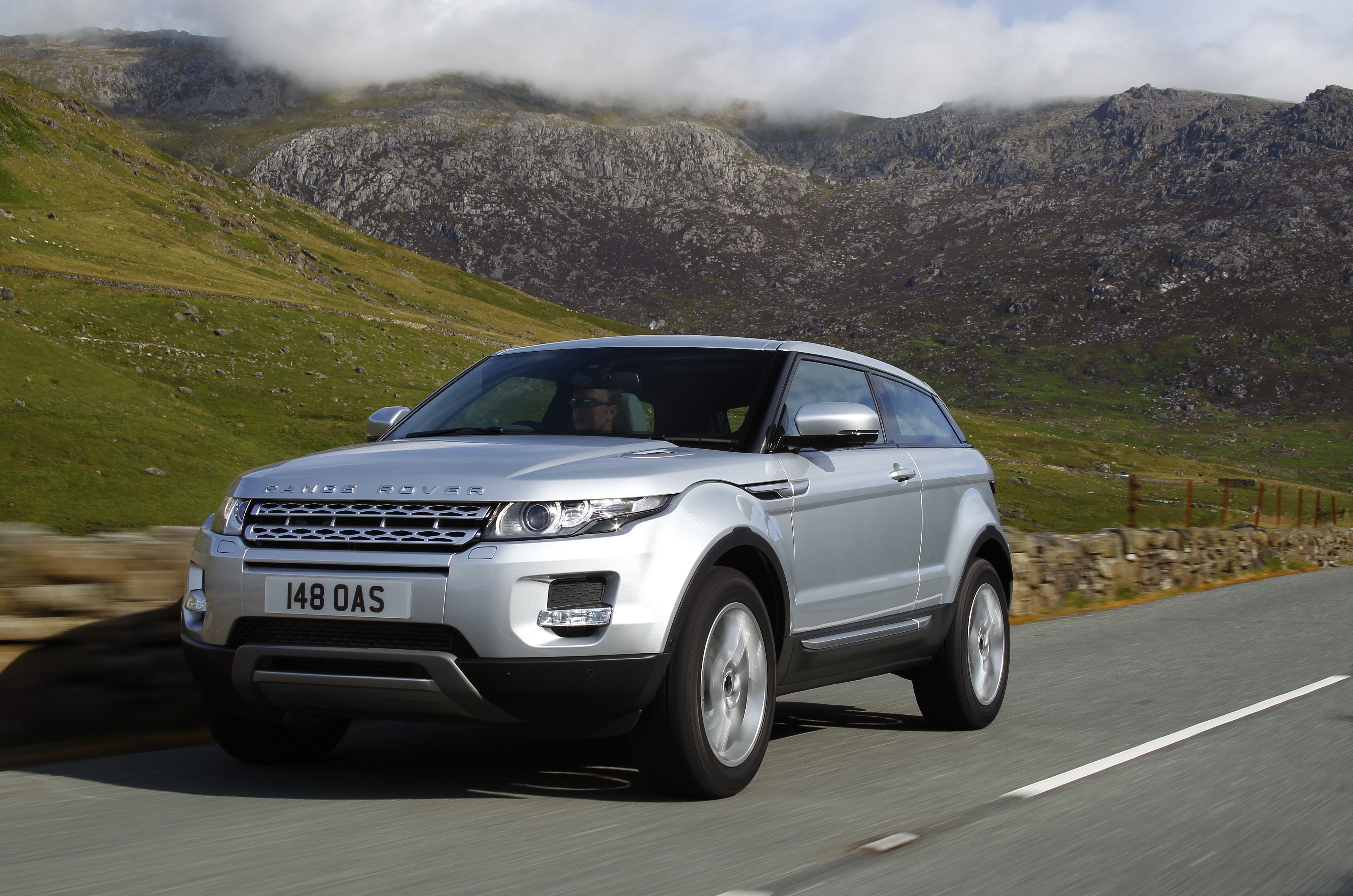 Range Rover Evoque SD4 Prestige LUX Automatic 3dr Coup Car Write 